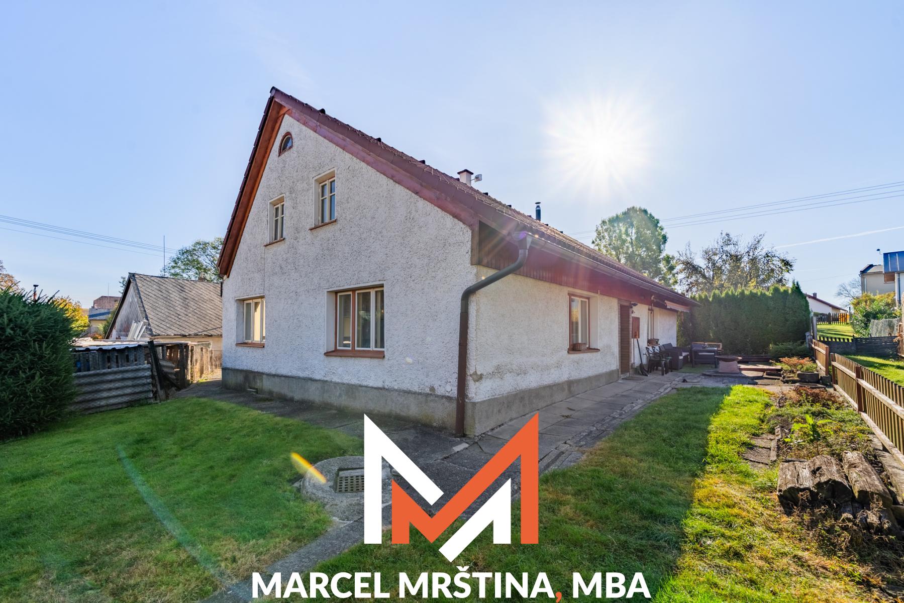 Lhota za Červeným Kostelcem_rozlišení pro web-36.jpg — fotka 4