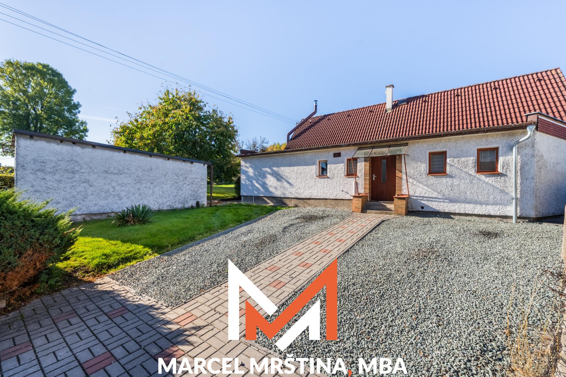 Prodej RD | pozemek 1930 m² | Lhota za Červeným Kostelcem — fotka 1